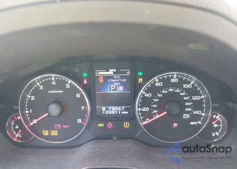 2014 Subaru Outback 2.5I Limited z USA, uszkodzony, nr VIN 4S4BRCKC6E3315281